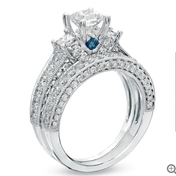 Vera Wang wedding set with additional anniversary matching band - Picture 2 of 3